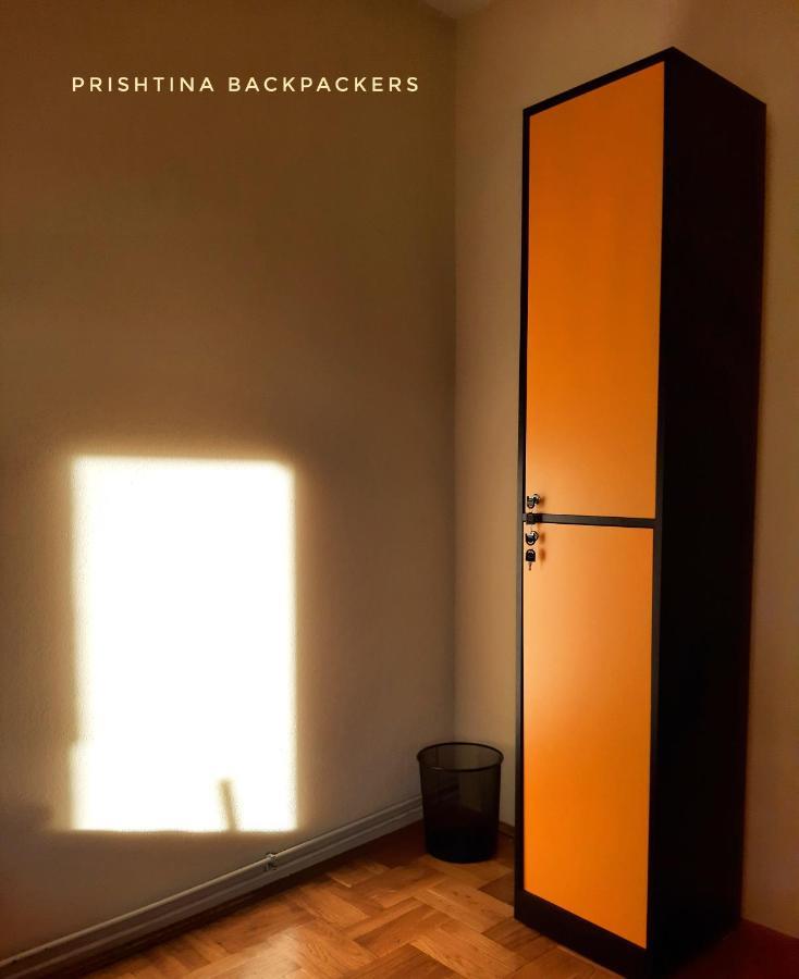 Hostel Prishtina Backpackers Prishtinë Ngoại thất bức ảnh
