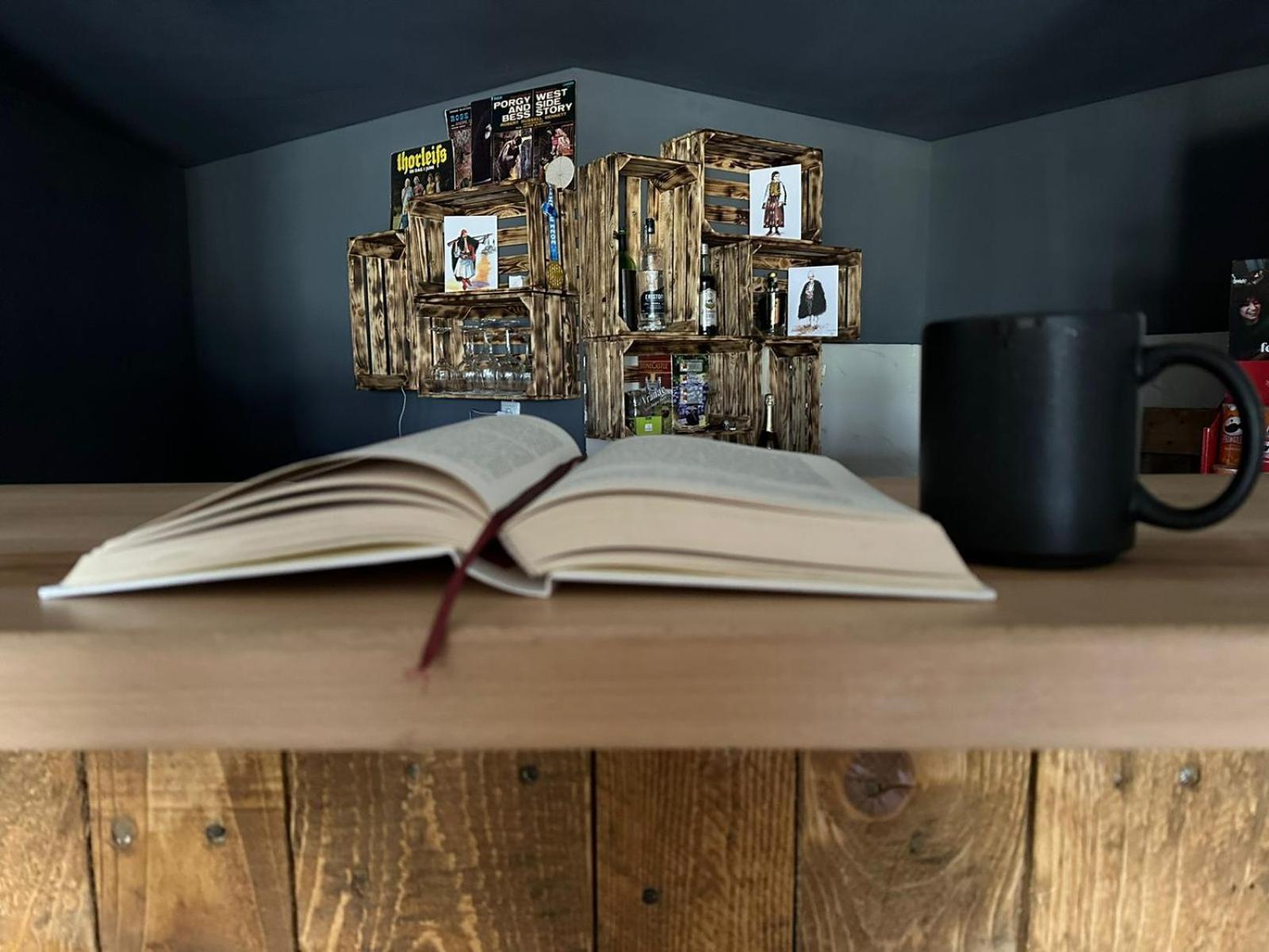 Hostel Prishtina Backpackers Prishtinë Ngoại thất bức ảnh